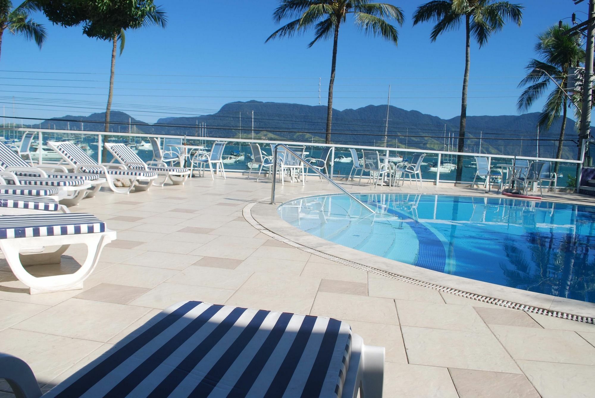 Hotel Ilhabela Buitenkant foto